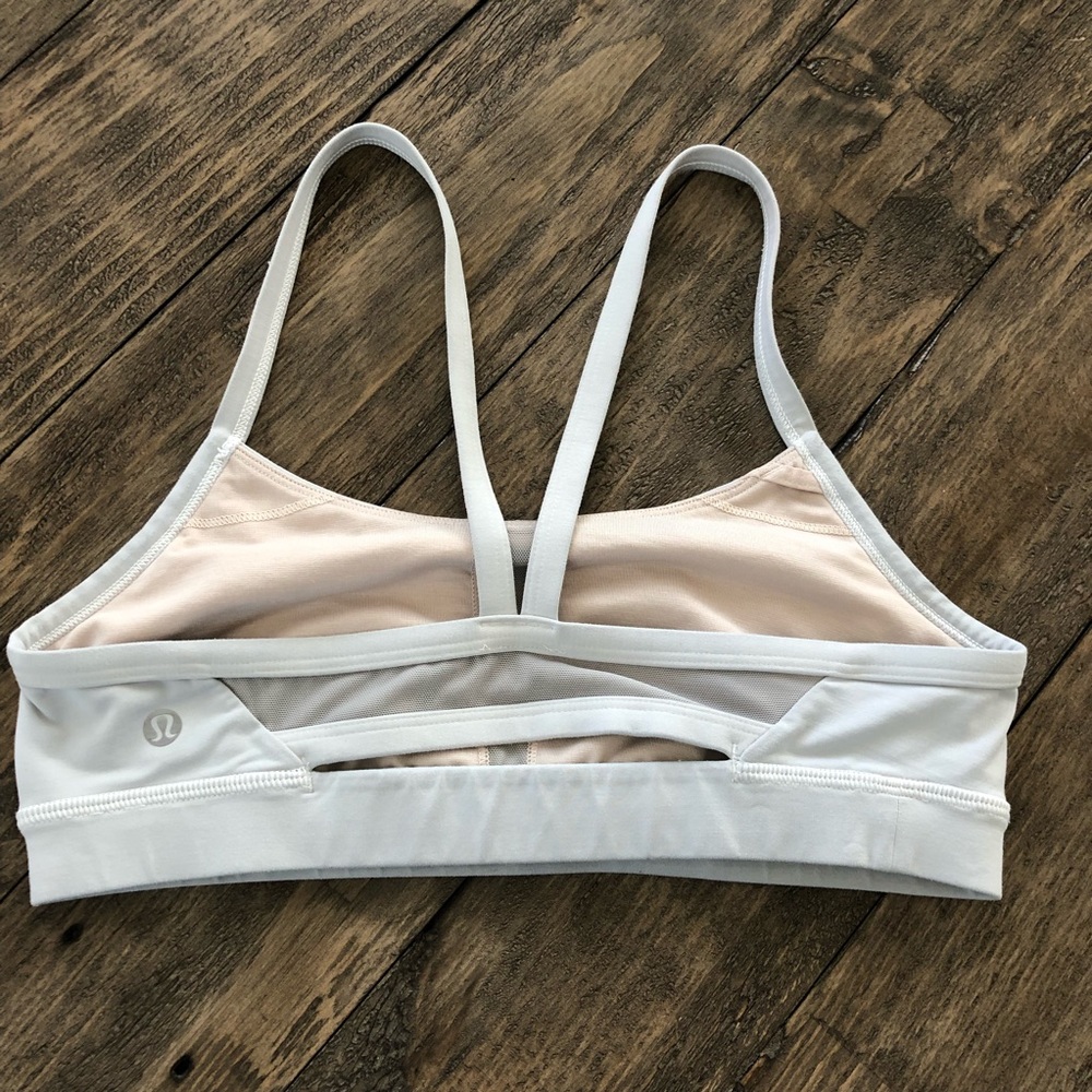 Lululemon Light Gray Mesh Back Sports Bra Strappy